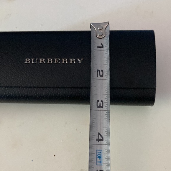 Burberry Sunglasses Case - Picture 9 of 10